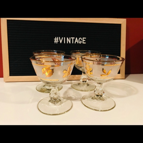 Vintage Libbey Gold Leaf Goblet Drinking Glasses❤️